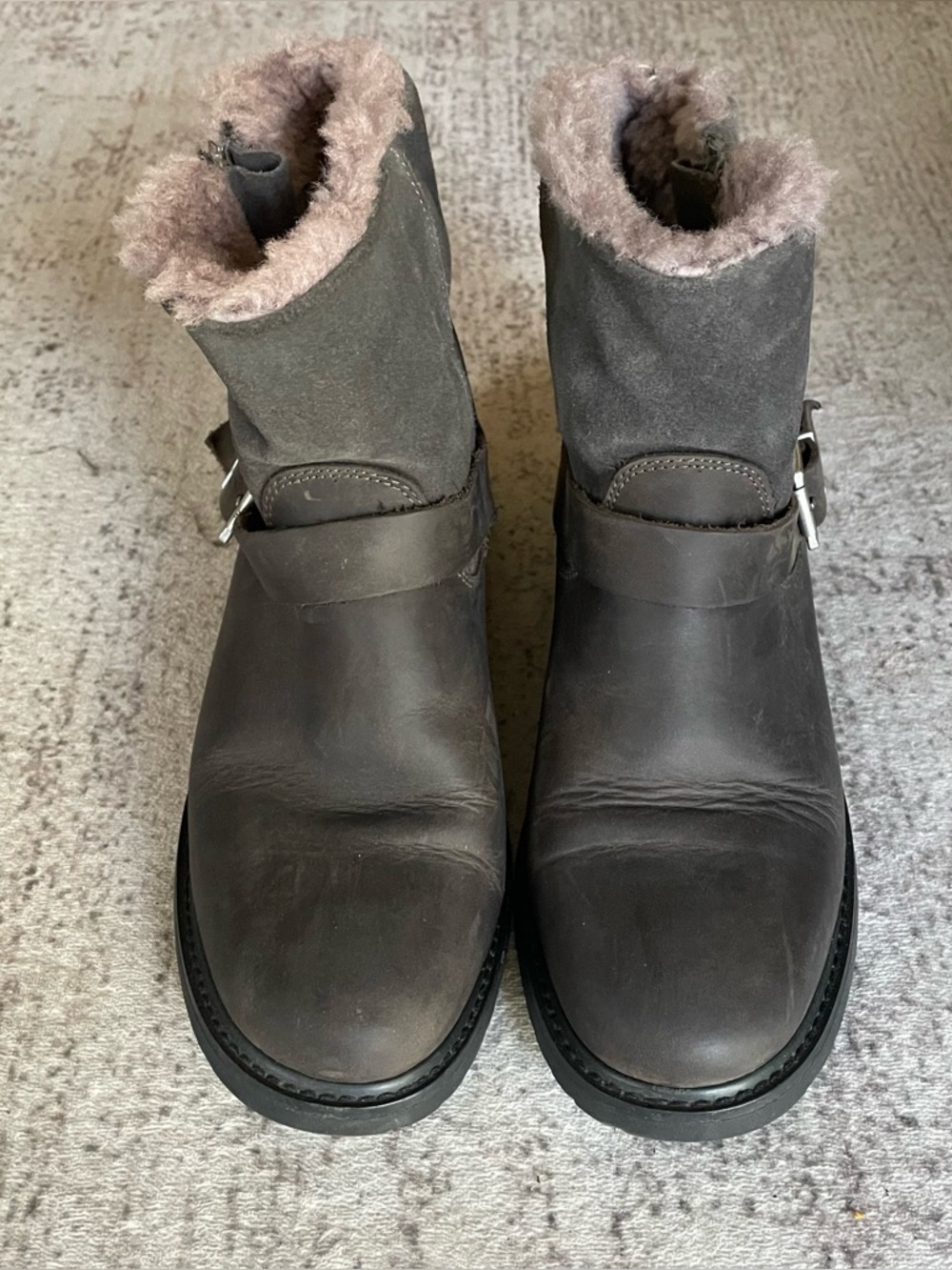 Dark grey Leather Shearling-Lined Ankle Boots from EMU